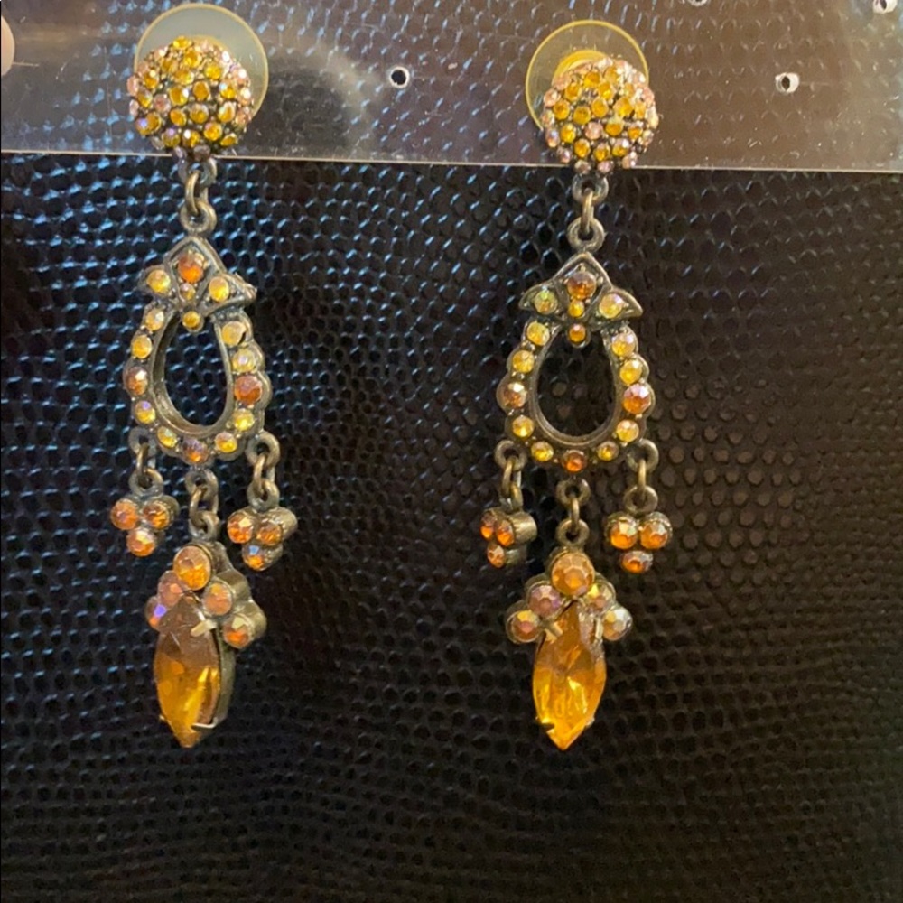 Chandelier earrings